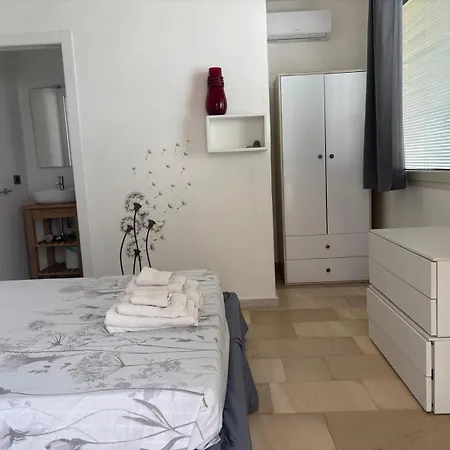 Tenuta Valle Dell Idro Otranto 3* Casamassella