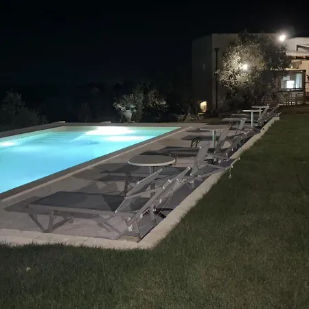 Tenuta Valle Dell Idro Otranto Casamassella