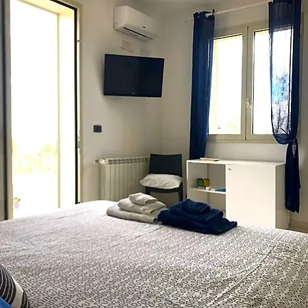 Tenuta Valle Dell Idro Otranto Bed & Breakfast