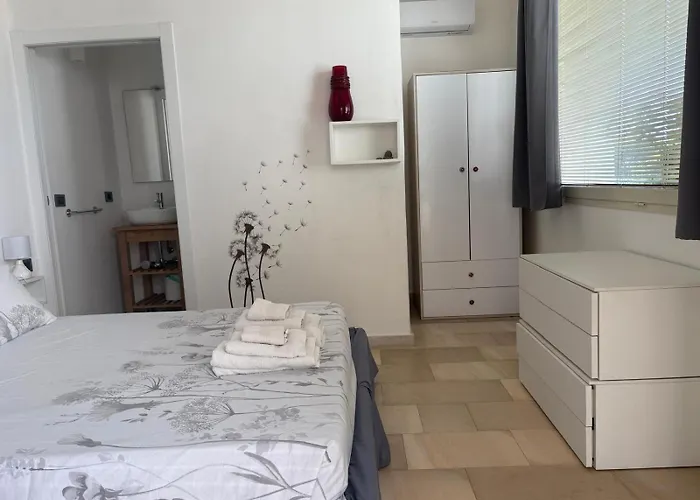 Tenuta Valle Dell Idro Otranto 3* Casamassella